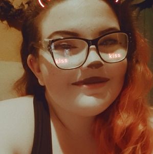 Meet your Posher, Maya